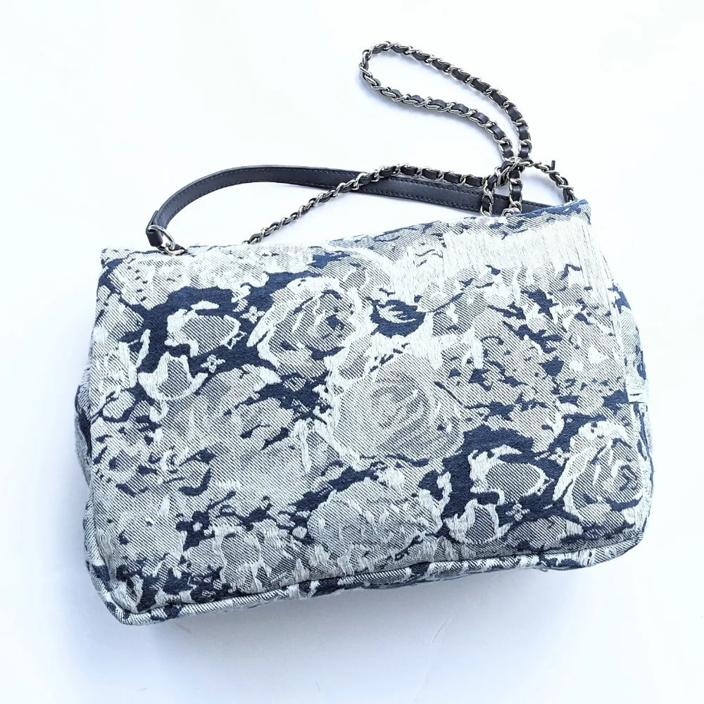 New Denim Canvas Chain Shoulder Flap Large Capacity Bag* - Picture 7 of 16